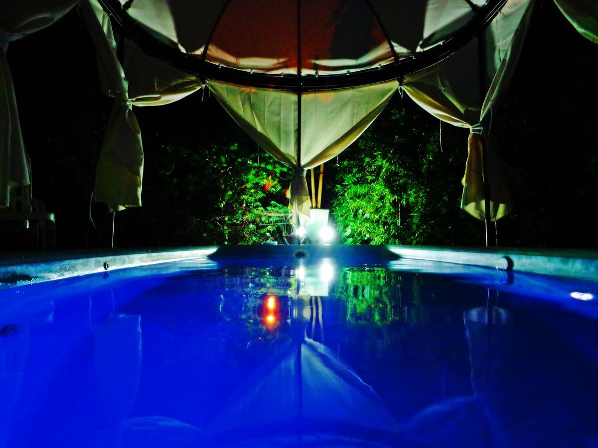 Cabanas Rancho Unelen Colon  Exterior photo